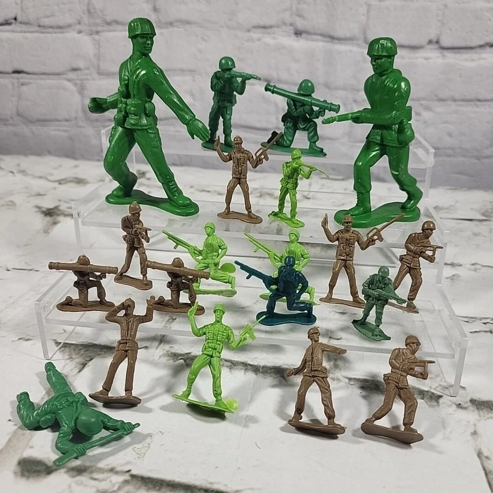 Toy‎ Soldiers Assorted Sizes and Colors Some Vintage Lot of 20